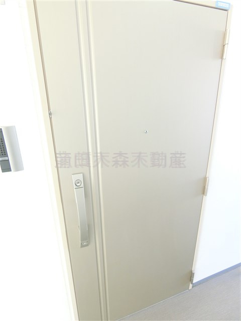LIBR GRANT羽田の玄関