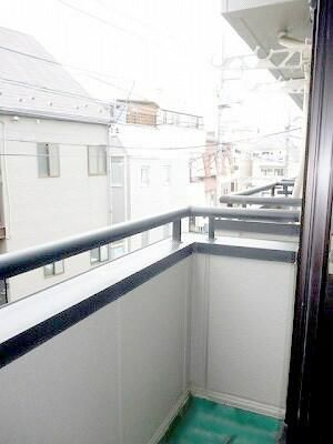 【バルコニー】