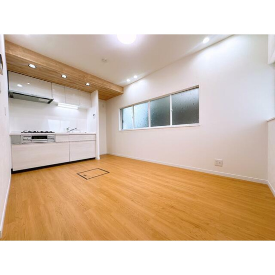 【居間・リビング】 | 若木二丁目戸建て　15868　