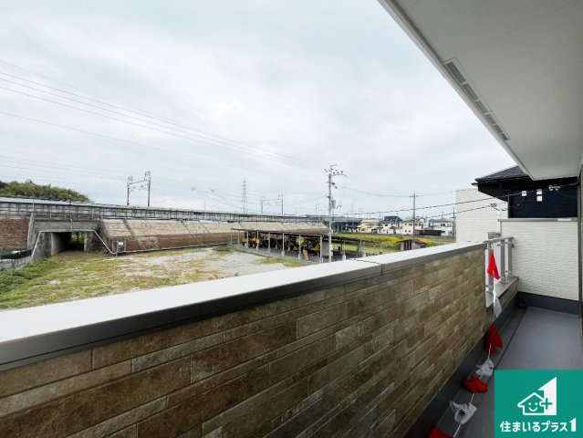 即日案内可能■彦根市正法寺町　第1期　新築一戸建てのバルコニー|日当たりのよいバルコニー！お部屋が開放的に！