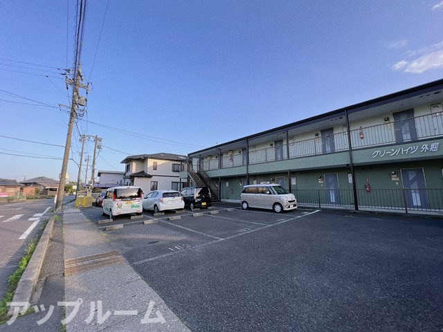 グリーンハイツ外堀の駐車場