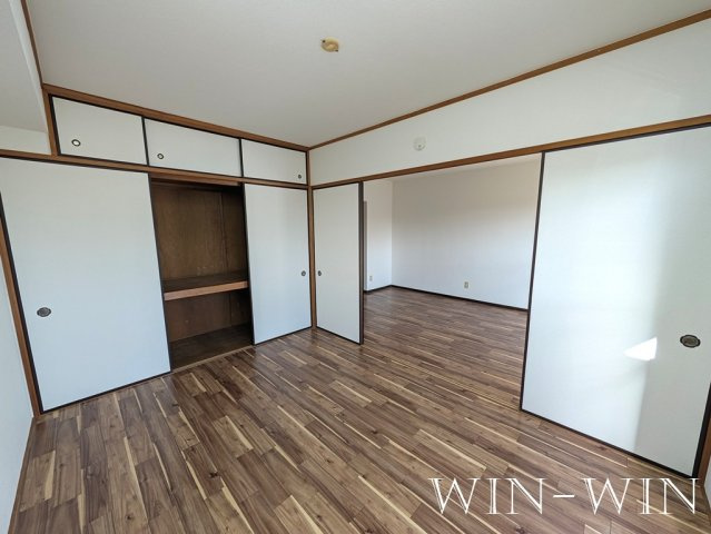 ラフィーネ草間の寝室