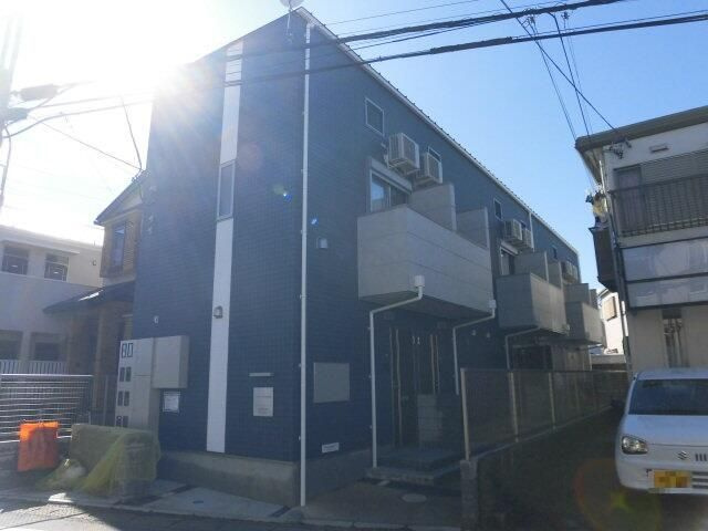 柏市今谷上町のアパートの外観