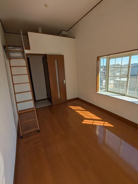 中里ＩＲＩＳのその他