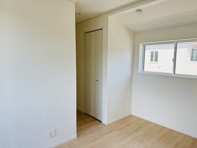八王子市　宮下町　新築一戸建て　５期の洋室|～2階6帖　ウォークインクローゼットがある洋室～