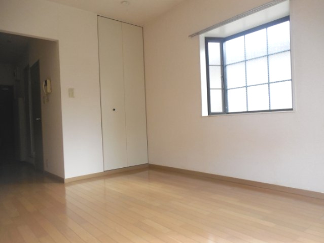 フラット代々木の内装|　※他号室の参考写真です。