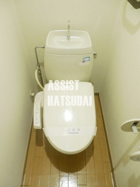 フラット代々木のトイレ|　※他号室の参考写真です。