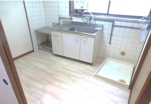 相模台１丁目住居付き店舗のキッチン
