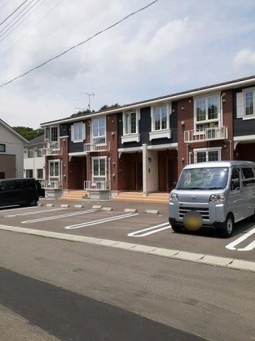グランデの駐車場
