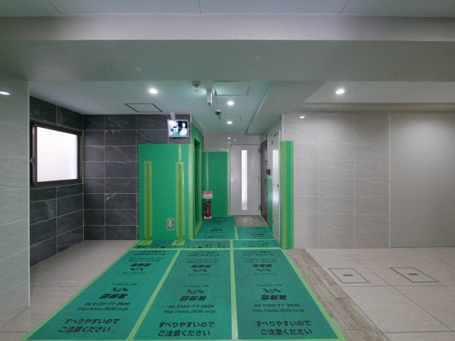 大阪市都島区中野町３丁目の賃貸マンションのロビー