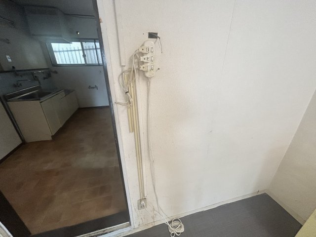 東新町2階建て兼テナント住宅のその他