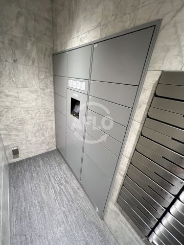プレミアムコート阿波座WESTのその他共用部分|プレミアムコート阿波座WEST　宅配ボックス