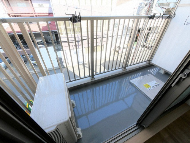 大阪市東住吉区桑津２丁目の賃貸マンションのバルコニー
