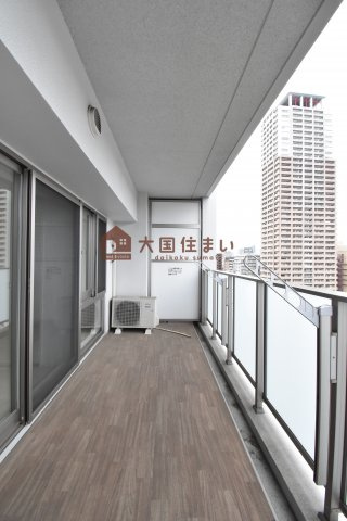 【バルコニー】 | イニシアブランなんば