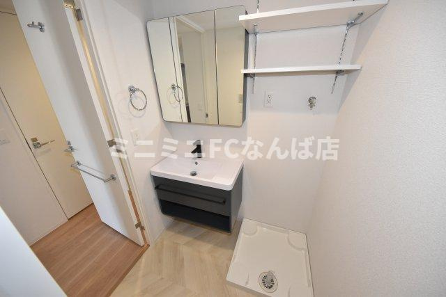 セレニテ谷町四丁目アリエの洗面所