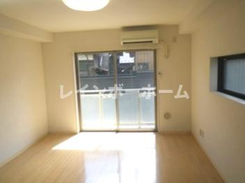 船橋市前原東５丁目の賃貸マンションの居間・リビング|※他部屋参考写真です。