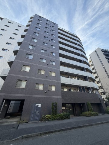 フェニックス新横濱イクシールの外観