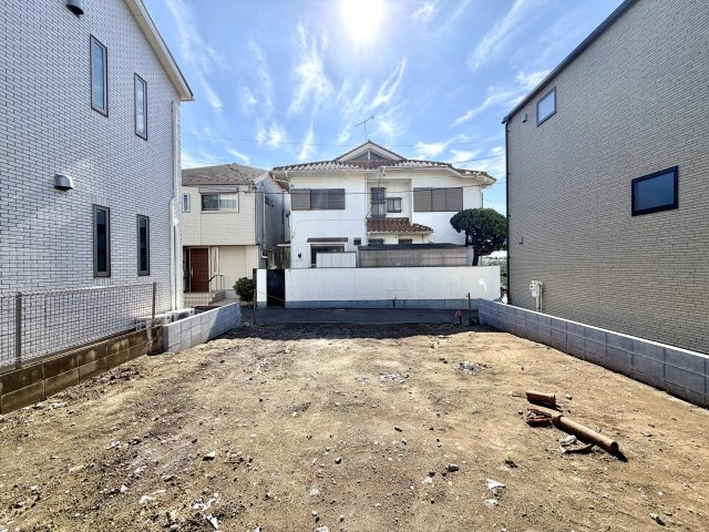 練馬区田柄2丁目　建築条件なし　南道路の限定1区画の外観|駅徒歩8分の好立地♪明るく暖かな南道路の綺麗な整形地、限定1区画の誕生です♪