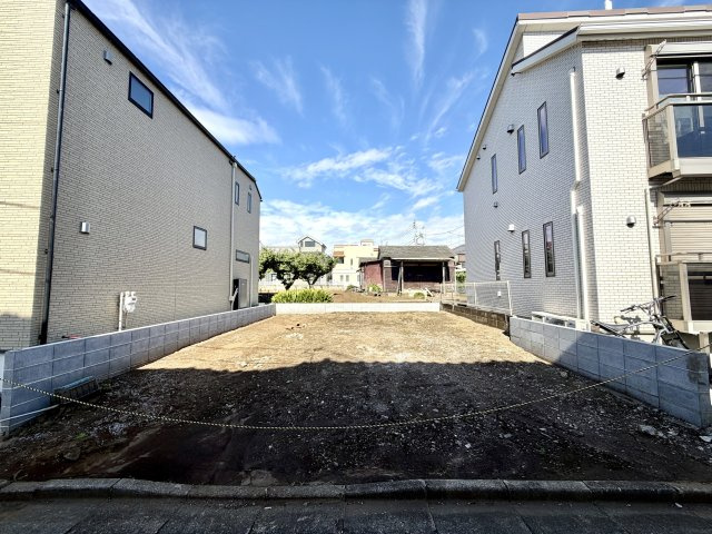 練馬区田柄2丁目　建築条件なし　南道路の限定1区画の外観
