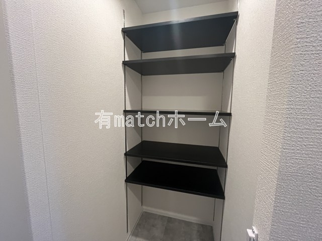 セレニテ東梅田アリエの収納