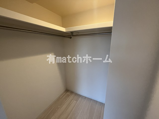 セレニテ東梅田アリエの収納