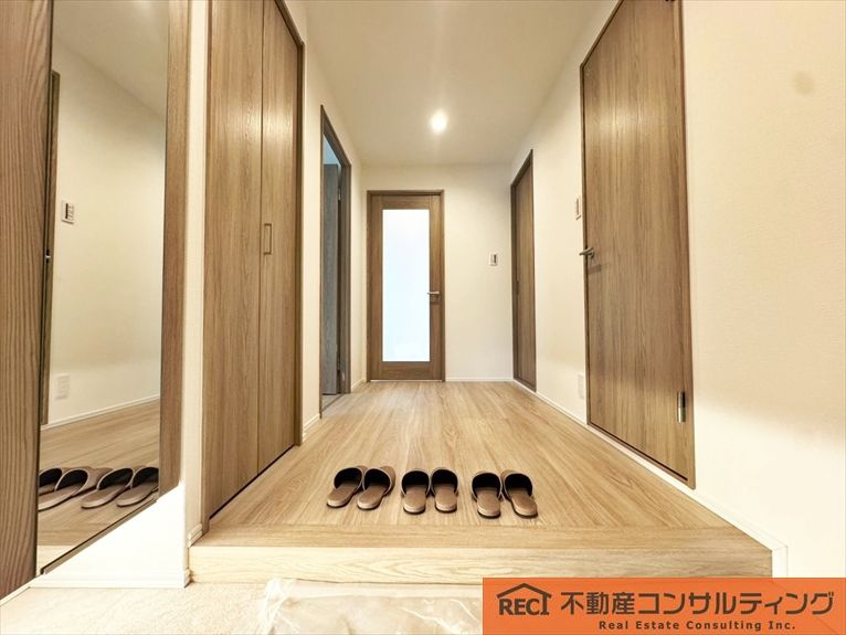 御影山手アーバンライフの玄関