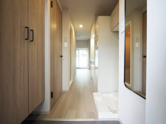 大阪市浪速区敷津西２丁目の賃貸マンションの玄関