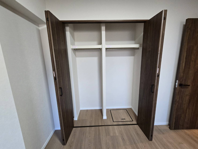【収納】 | コアマンション下大利ネクステージ | 居室の収納が大きくて使いやすそうです！
季節家電や、お洋服が多い方も安心です♪