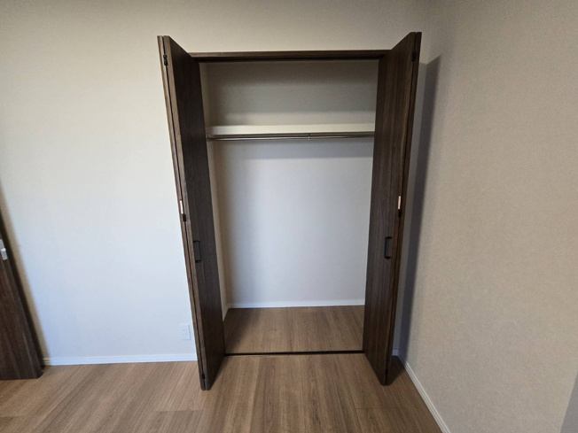 【収納】 | コアマンション下大利ネクステージ | 全居室フローリング＆収納付き♪
「収納の余裕は心の余裕」というお家探しの格言もあるんですよ！
