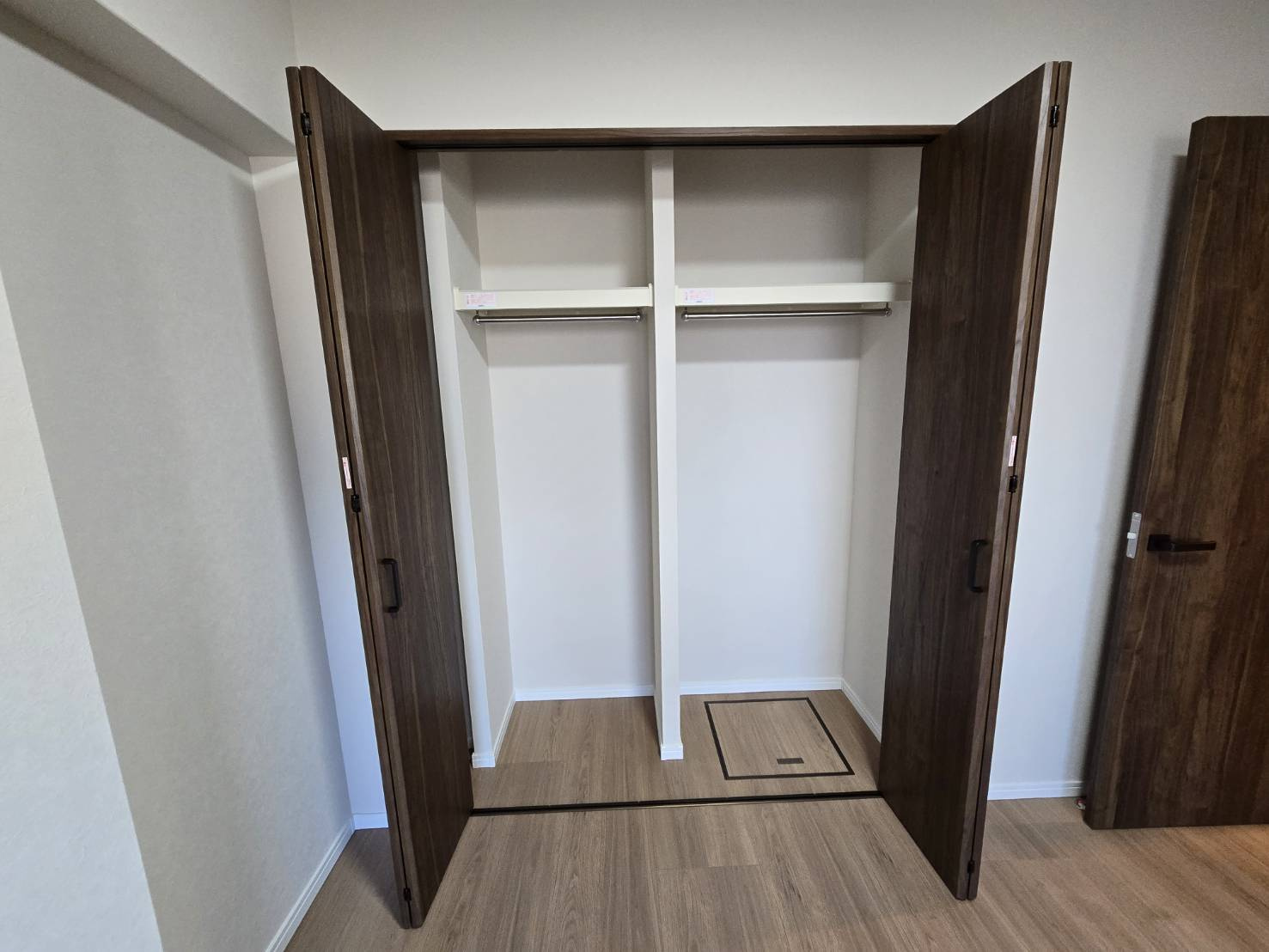 コアマンション下大利ネクステージの収納|居室の収納が大きくて使いやすそうです！
季節家電や、お洋服が多い方も安心です♪