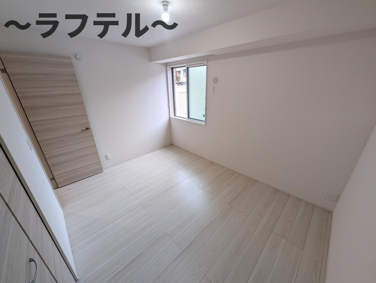 カメリアⅡの洋室|ゆったりした洋室です