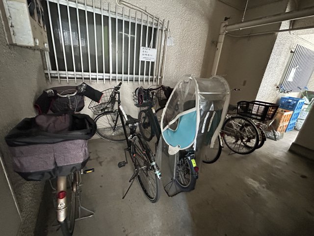 田端新町ロイヤルマンションの駐輪場|自転車置き場あります。
