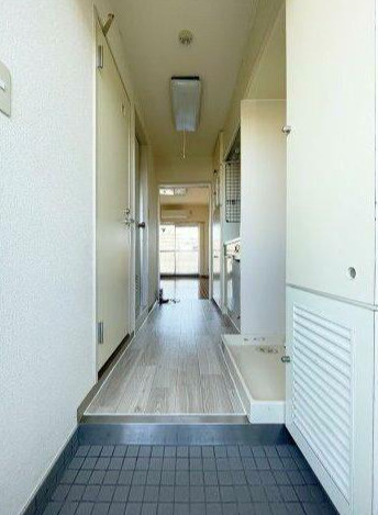 フラッツ和泉の玄関