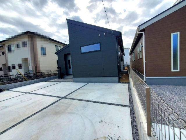 深谷市稲荷町北　新築住宅　平屋建て3号棟の外観