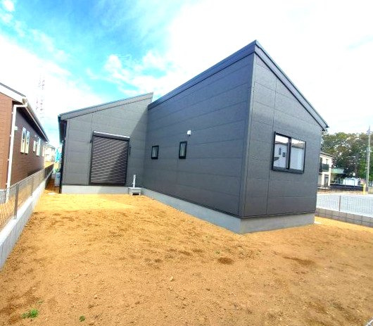深谷市稲荷町北　新築住宅　平屋建て3号棟の外観