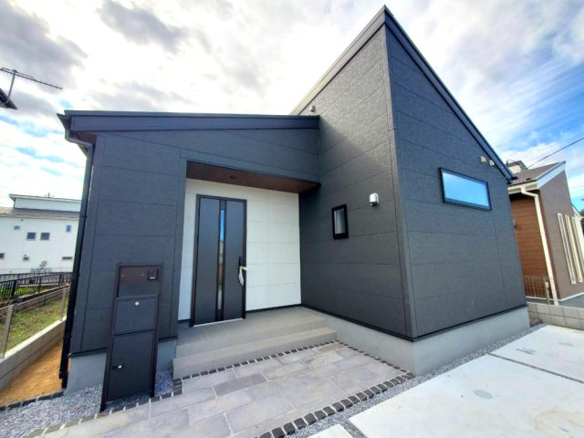 深谷市稲荷町北　新築住宅　平屋建て3号棟の外観