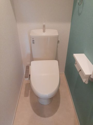 【トイレ】 | プルメリアⅡ | ゆったりとした空間のトイレです