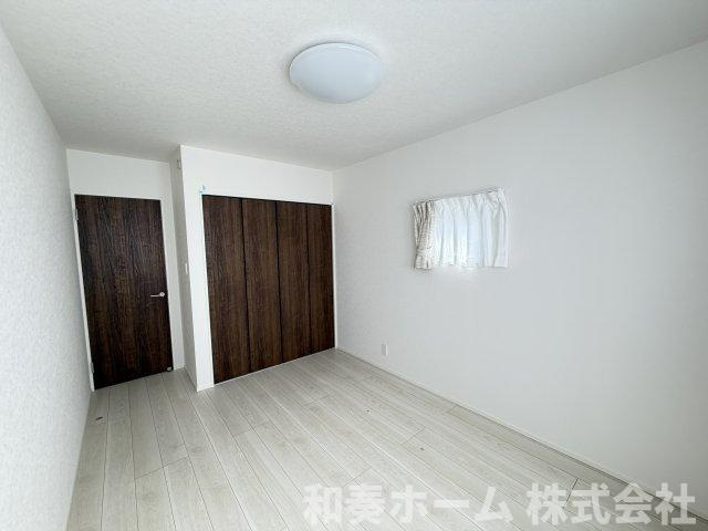 徳島市上吉野建売③　オール電化住宅の洋室