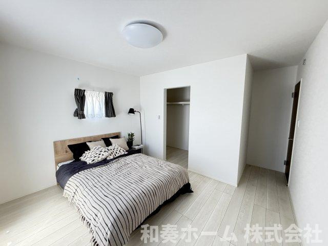 徳島市上吉野建売③　オール電化住宅の洋室