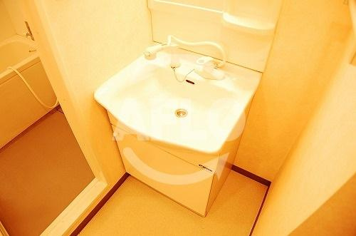 アビテ北御堂の独立洗面台|アビテ北御堂　洗面化粧台