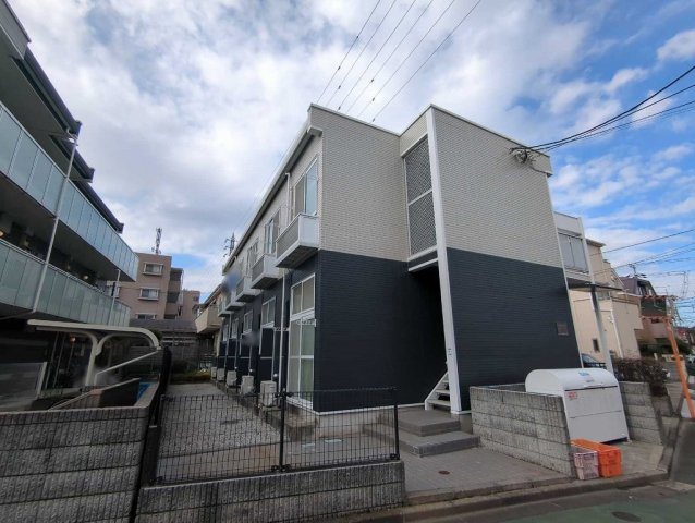 レオパレススレユニールの外観|外観は落ち着いています