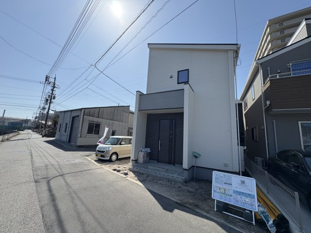 呉市広多賀谷一丁目 新築戸建No.1