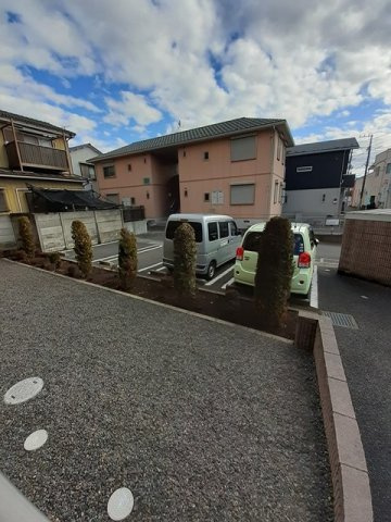 ル　シーズの駐車場|駐車場完備です
