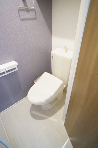 オリーブのトイレ|シンプルで使いやすいトイレです