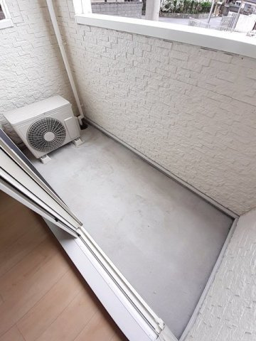 ポルト・クレアⅤのバルコニー|バルコニー付きです