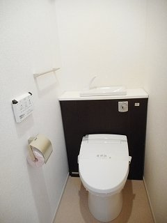 コーラル　グランのトイレ|ゆったりとした空間のトイレです