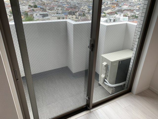 クレヴィスタ代田橋のバルコニー|落ち着いた時間を過ごせるバルコニーです