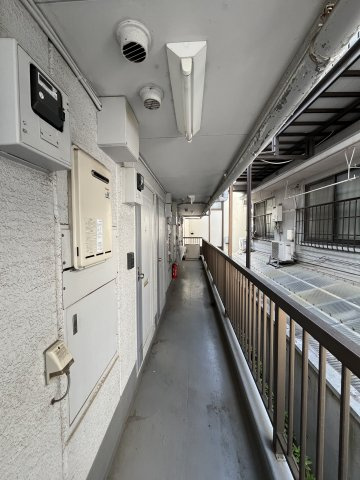 センチュリーパレス高円寺のロビー|落ち着いたロビーです