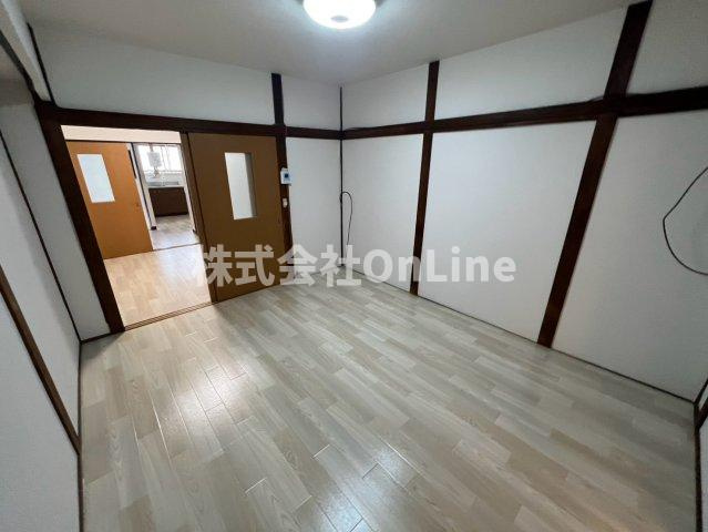 下小阪5丁目2階建貸家の寝室