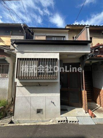 下小阪5丁目2階建貸家の外観